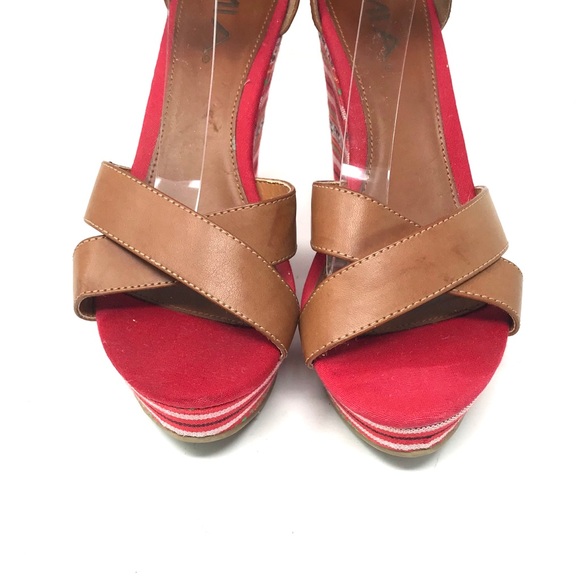 MIA Wedge Sandals - Picture 2 of 8